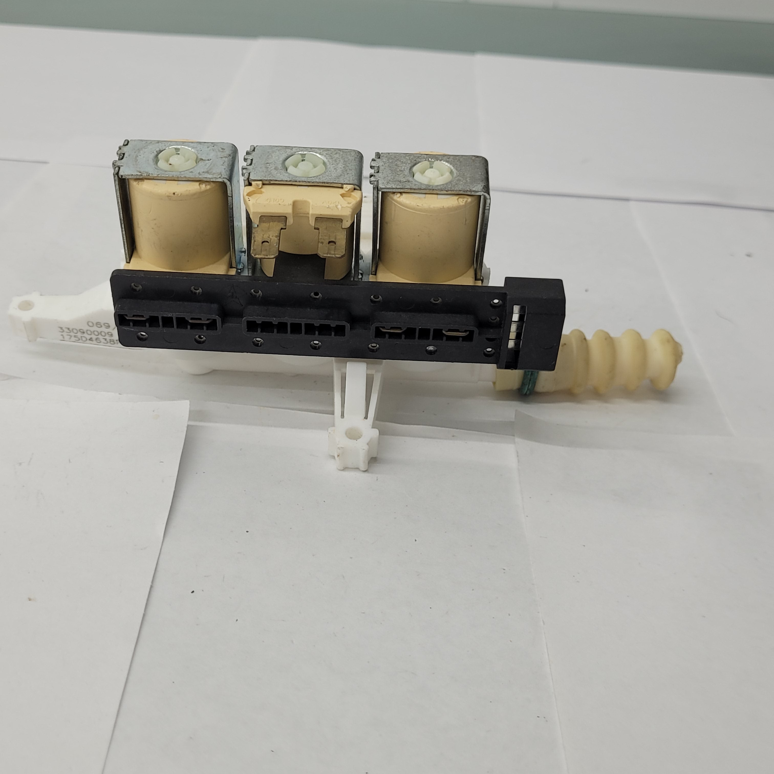 GE Washing Machine Triple Solenoid Water Inlet Valve WH13X10027 GE Washing Machine Triple Solenoid Water Inlet Valve WH13X10027